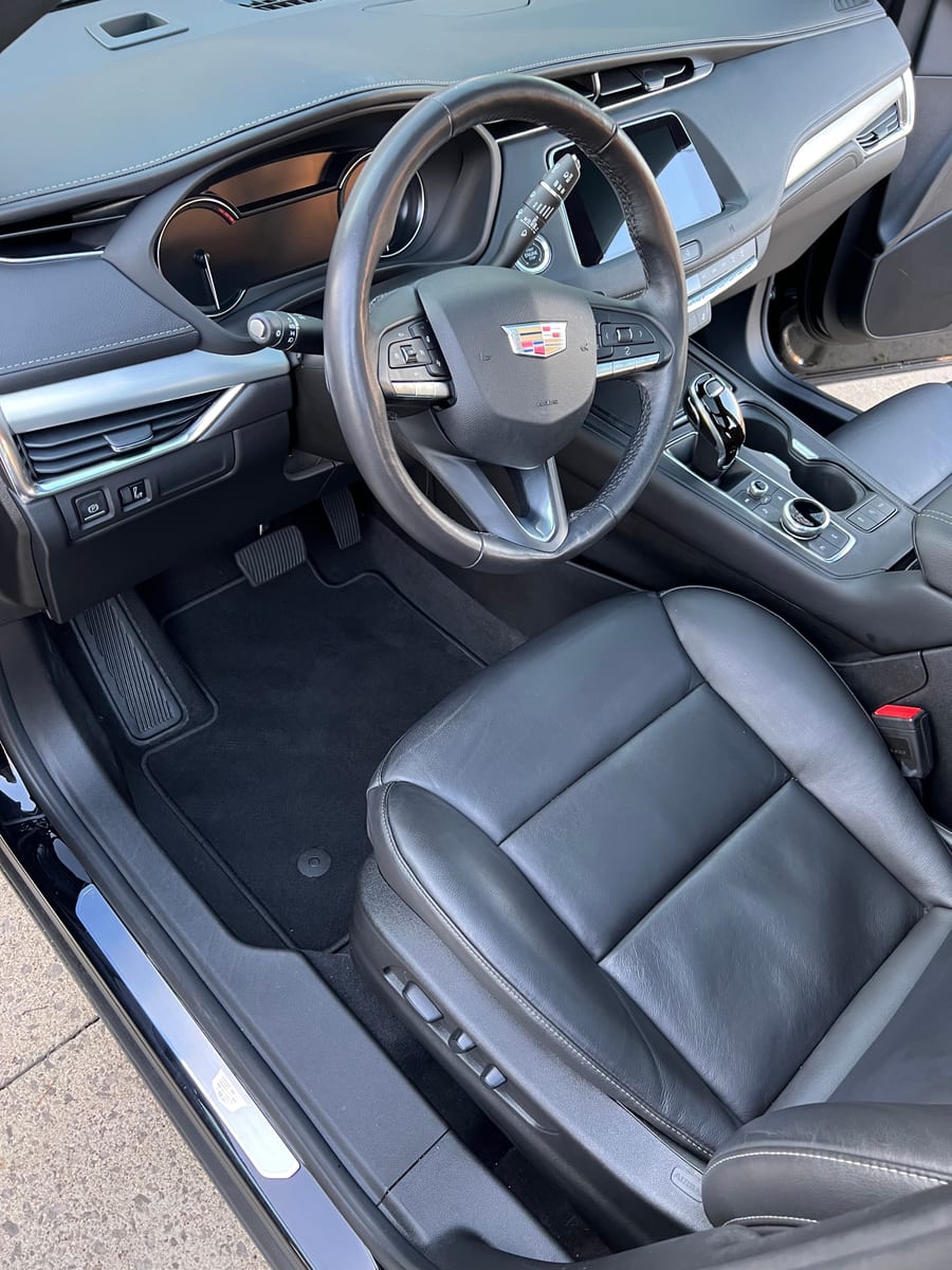 Cadillac XT4 Carpet extraction after detailing by A&F Auto Detailing